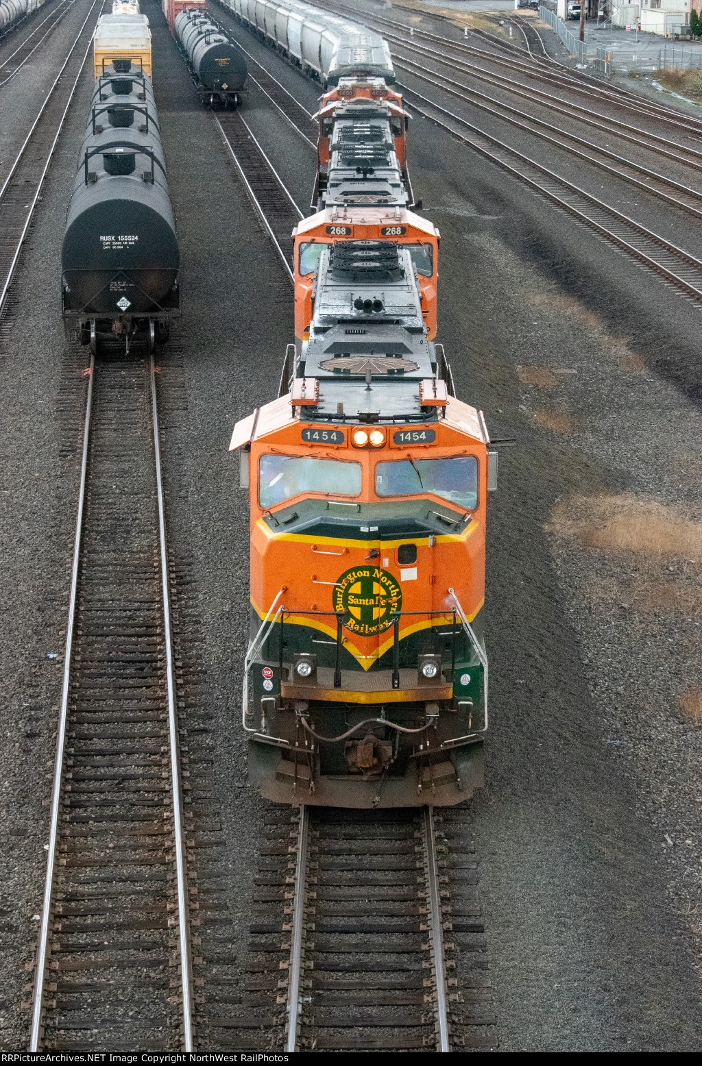 BNSF 1454